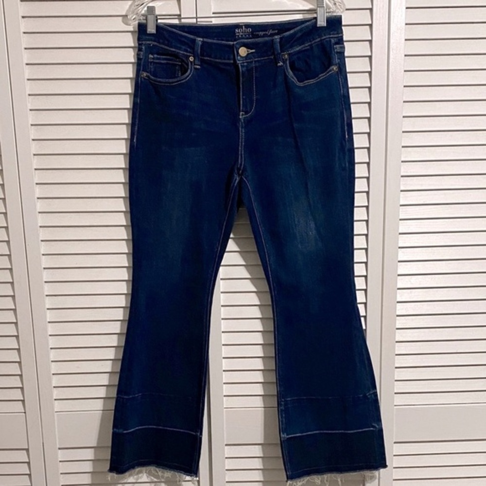 New York & Company Cropped flair Jean